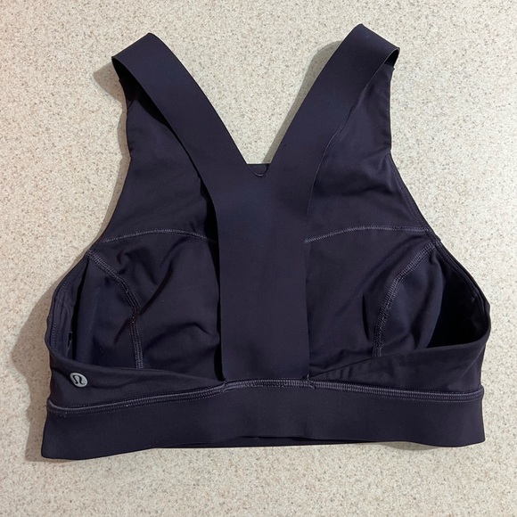 Lululemon bra - Picture 2 of 6